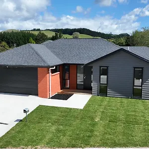  Holiday home Brand New House With 5 Bedroom And 3 Full Bathroom